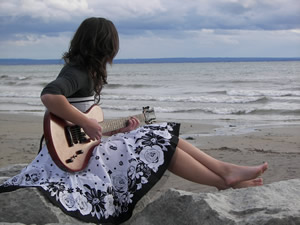 Megan_Guitar_Beach